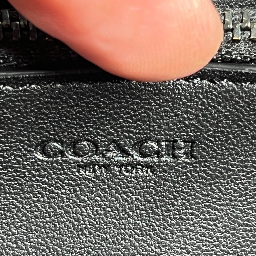 Coach Wallet Continental Accordion Zip Black Signature Debossed Leather CE551 - Picture 3 of 10